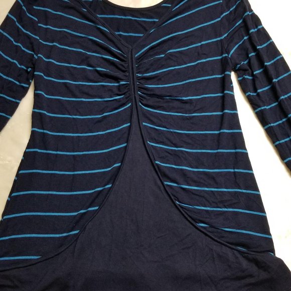 Cable & gauge woman's top blue v-neck‎ Small - Picture 4 of 8